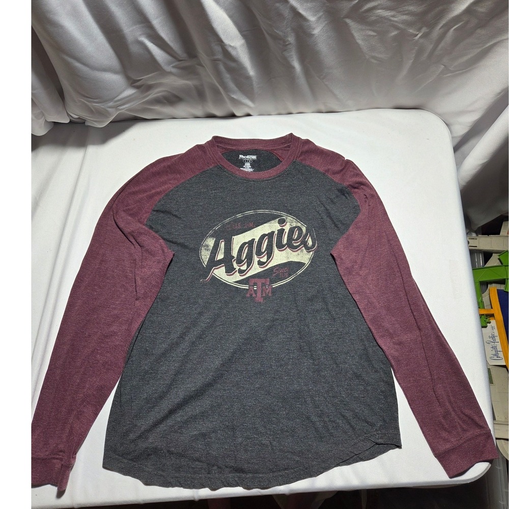 Texas A&M Aggies ProEdge Mens Large Longsleeve Raglan Tee Grey Maroon Distressed